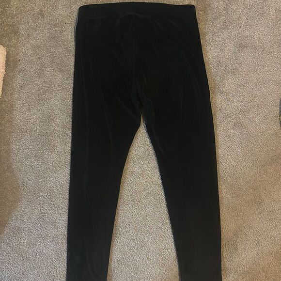 Old Navy High Waisted Velvet Leggings! - Picture 5 of 10